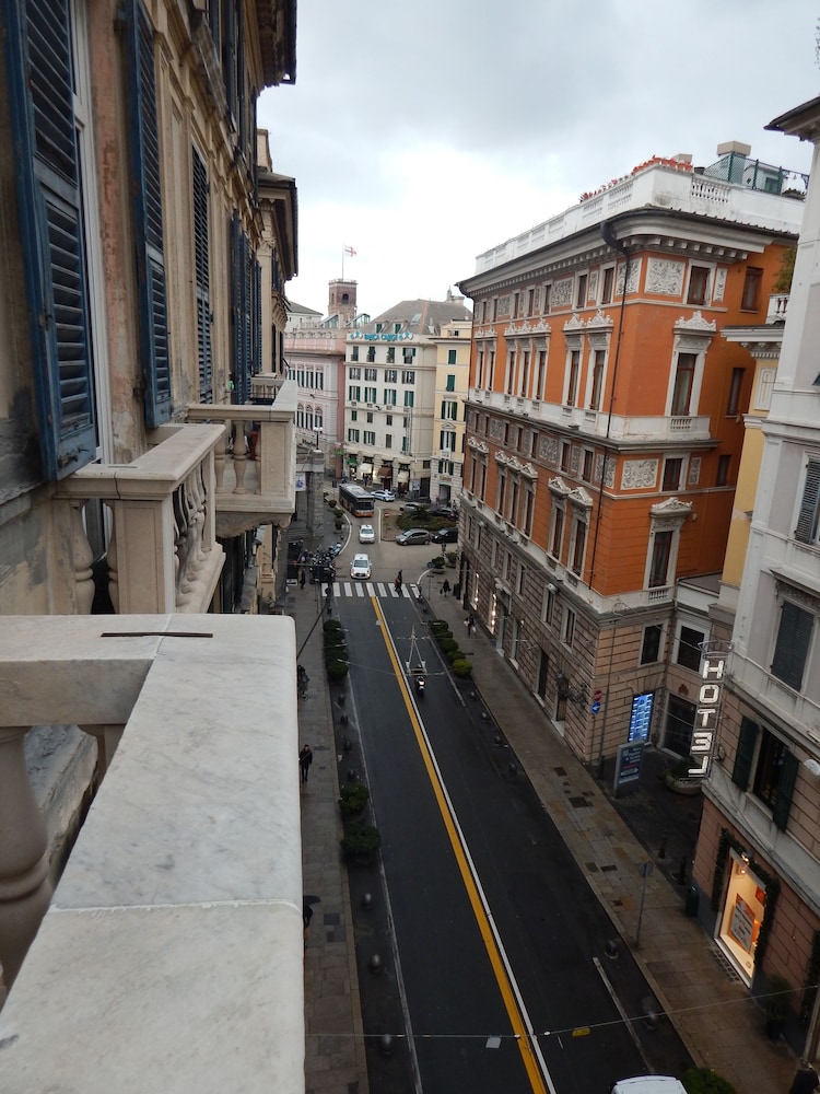 Guest House Roma 27/33