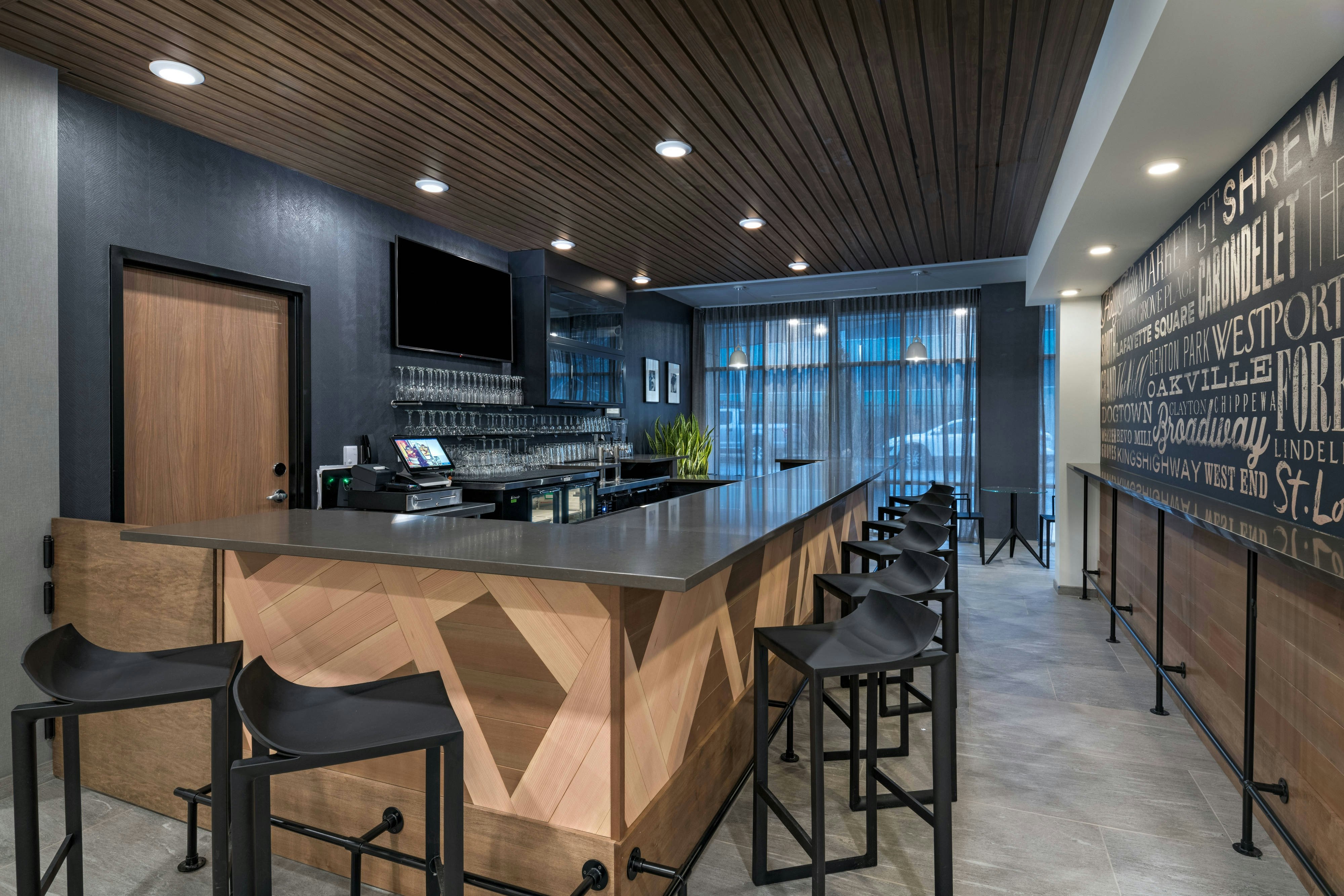 Fairfield Inn and Suites by Marriott St Louis Downtown 26/37