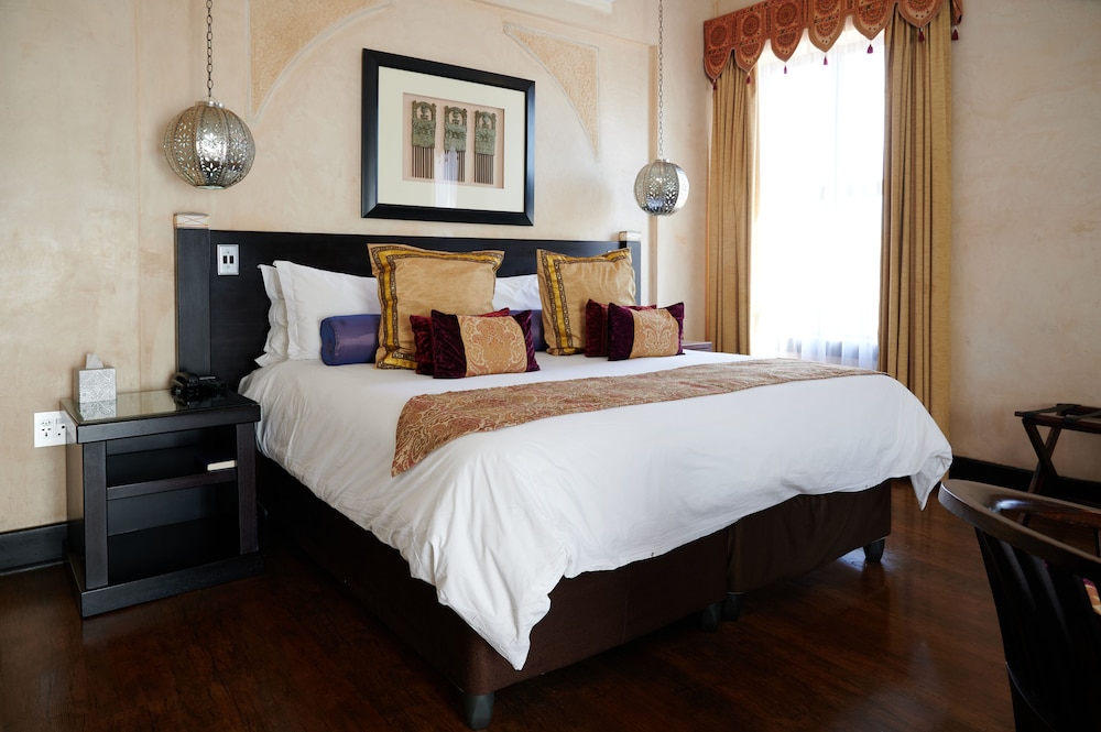 The Royal Elephant Hotel Conference Centre 13/50