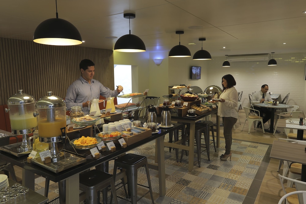 Casa Andina Standard Trujillo Plaza 57/66