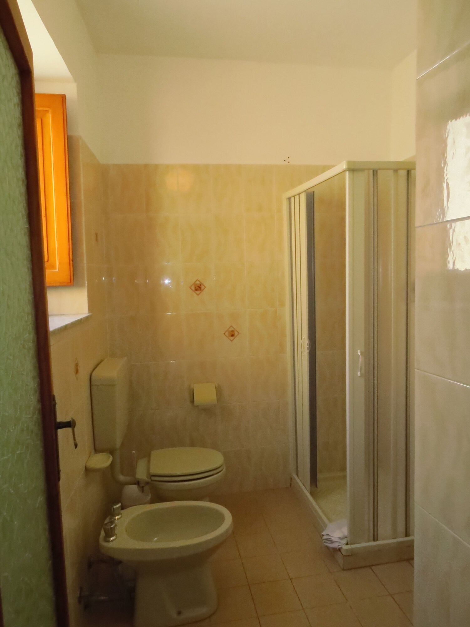 1 BEDROOM, TOWER, STANDARD, SINGLE, DOUBLE BED, BALCONY