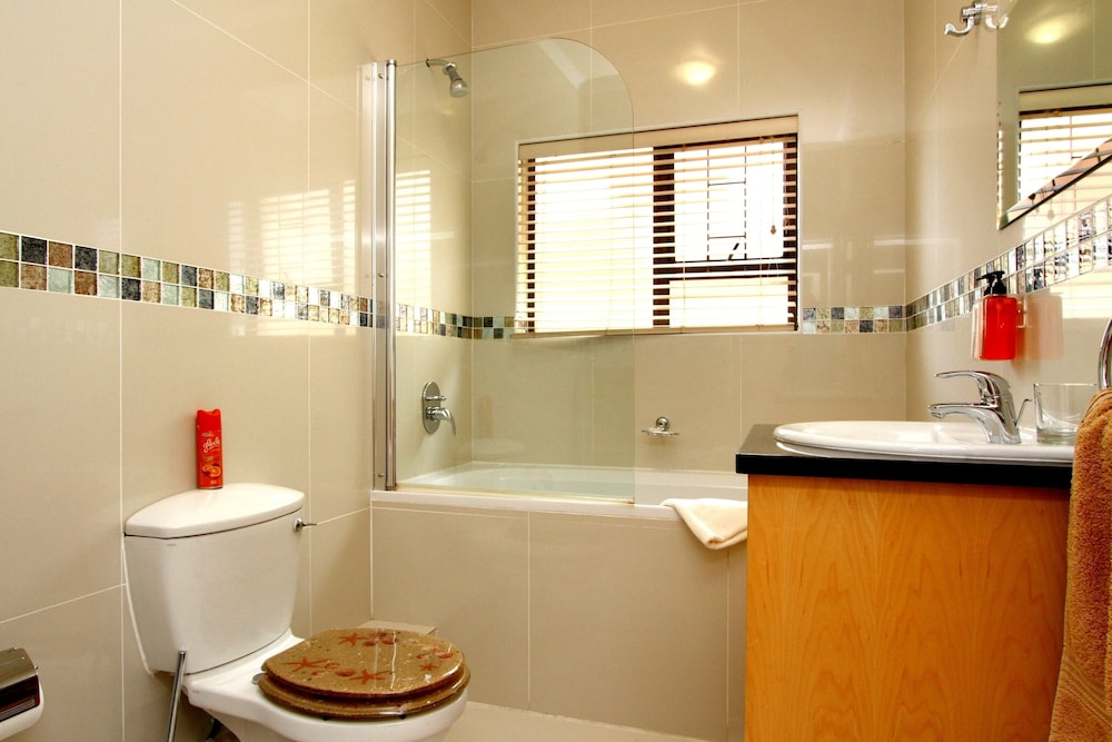 Casa Mia Guesthouse 35/36