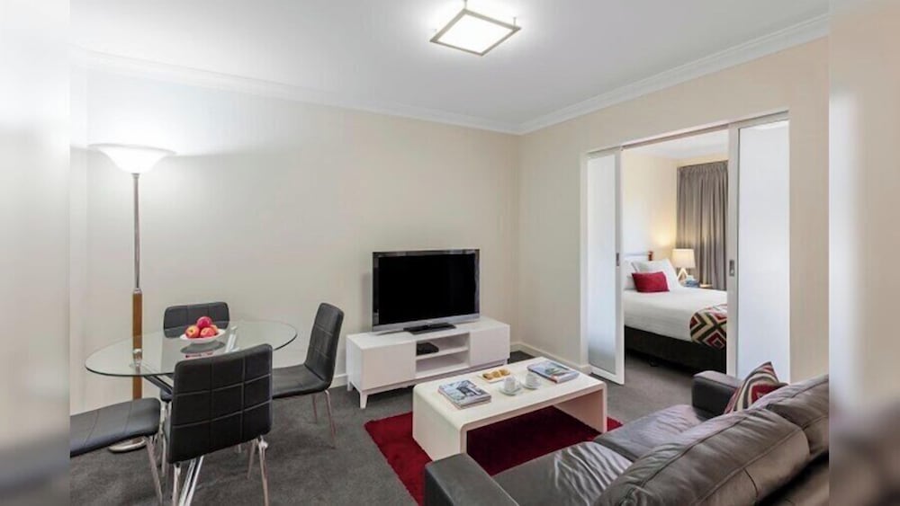 Nesuto Mounts Bay Apartment Hotel 29/42