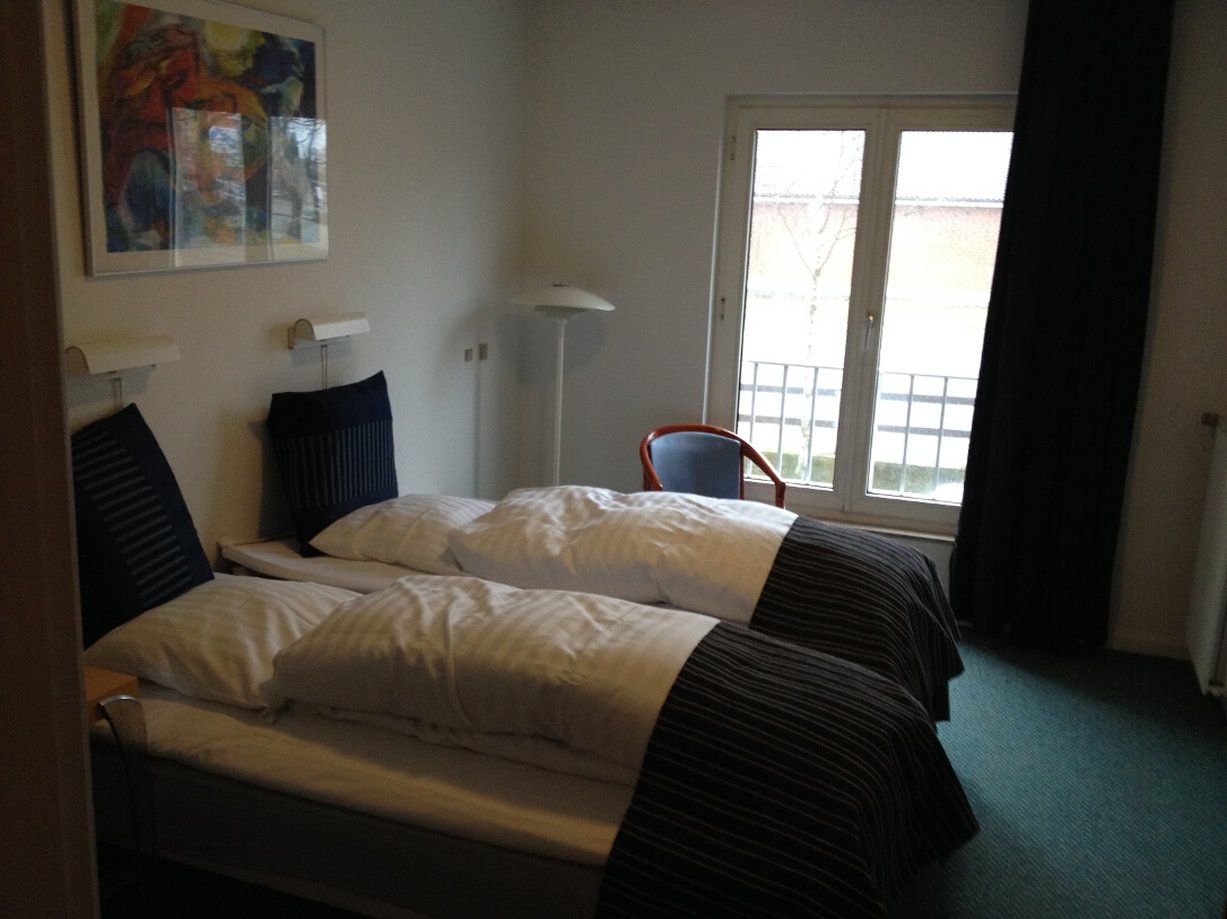 Ostergaards Hotel 31/75