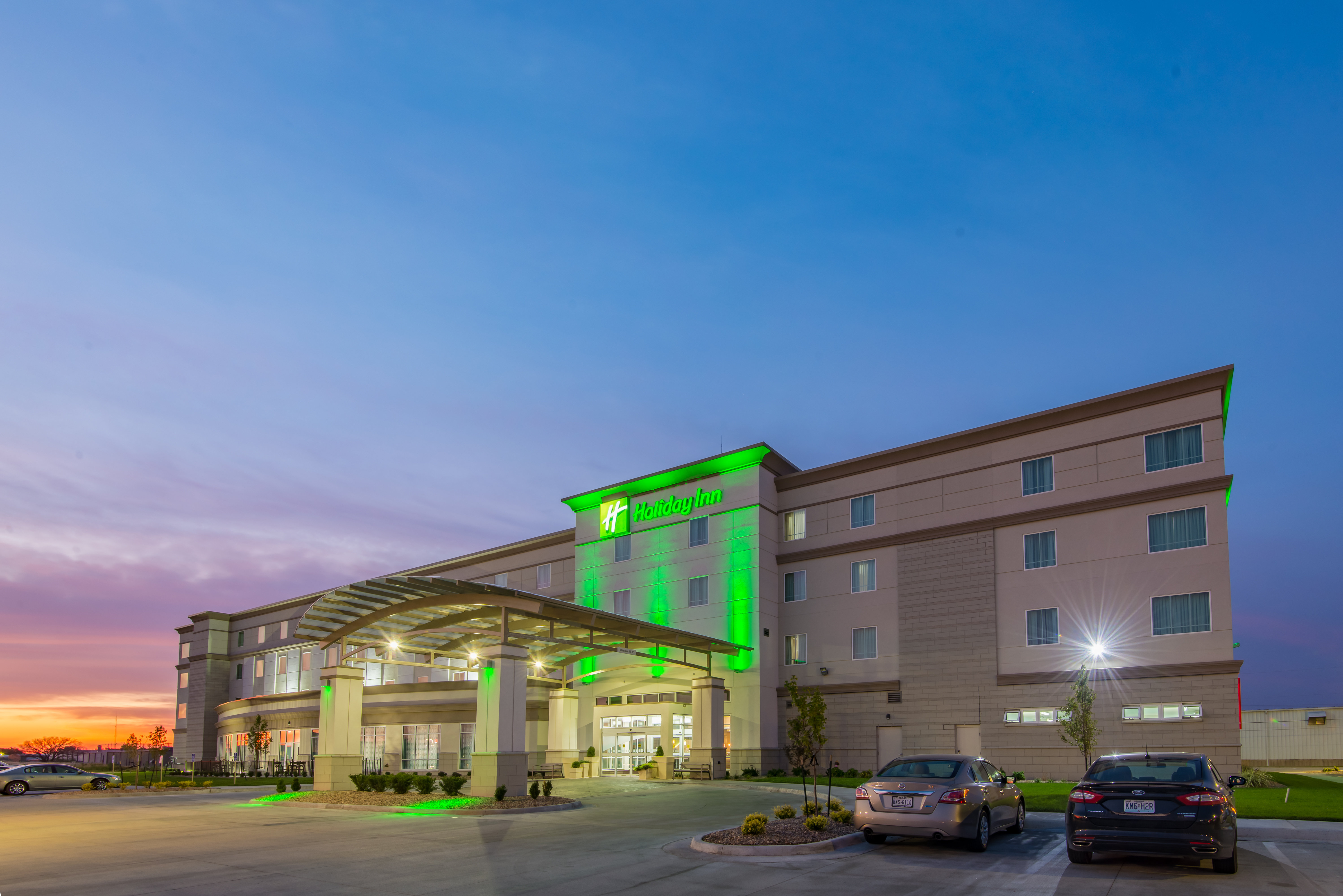 Holiday Inn Salina 4/41