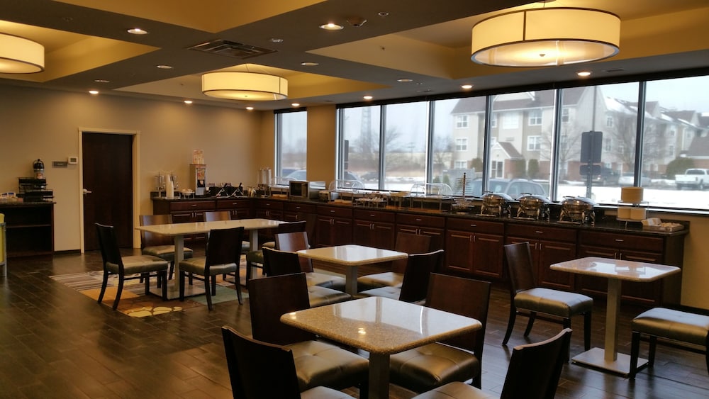 Best Western Plus Boardman Inn & Suites 21/29