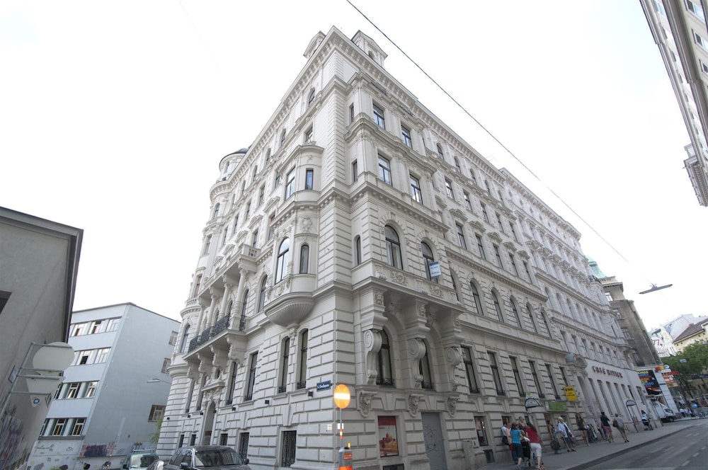 K&T Boardinghouse 3/28