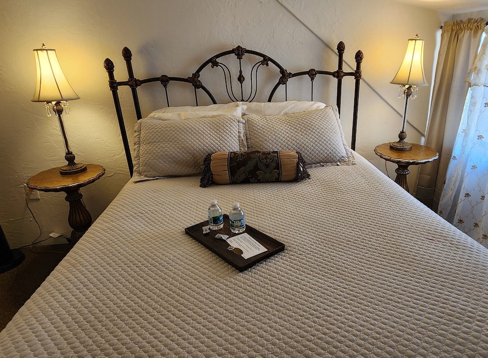 Bavaria, Suite, Queen Bed