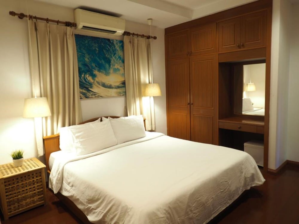 2 BEDROOMS, GARDEN VILLA