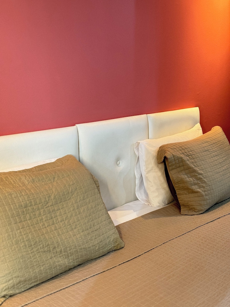Executive Arrey Hotel 24/50