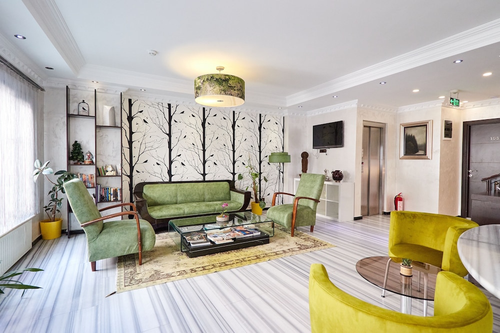 KUMRU HOTEL 30/50