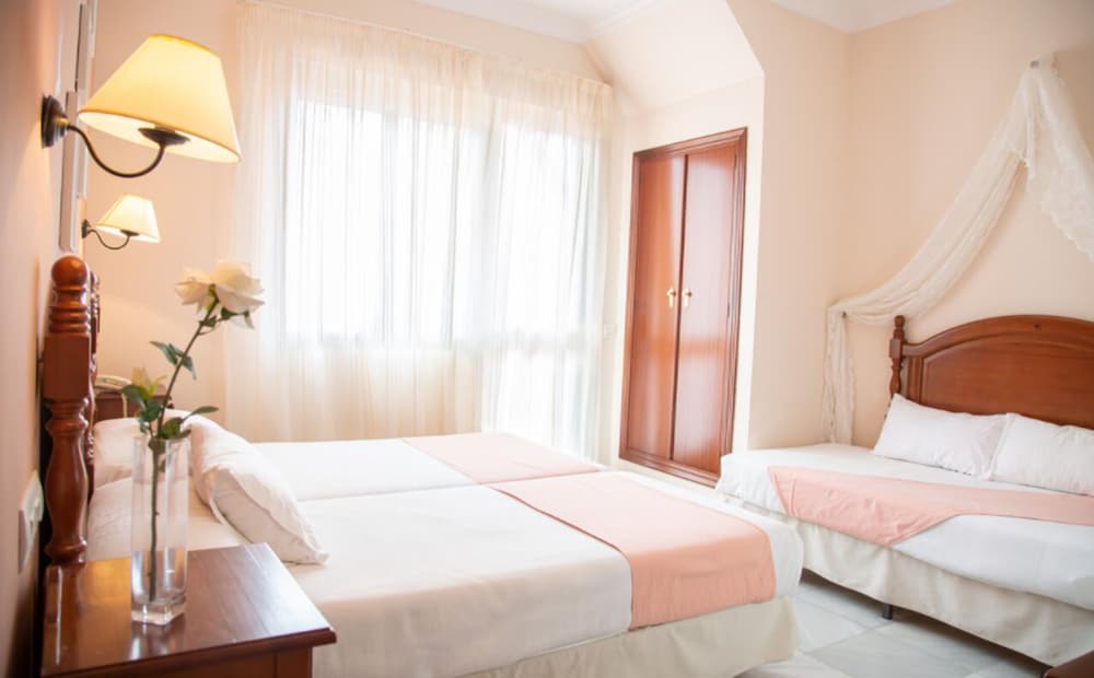 غرفة عائلية بسرير مزدوج وسرير فردي، Casa Palacio Don Pedro 3/6