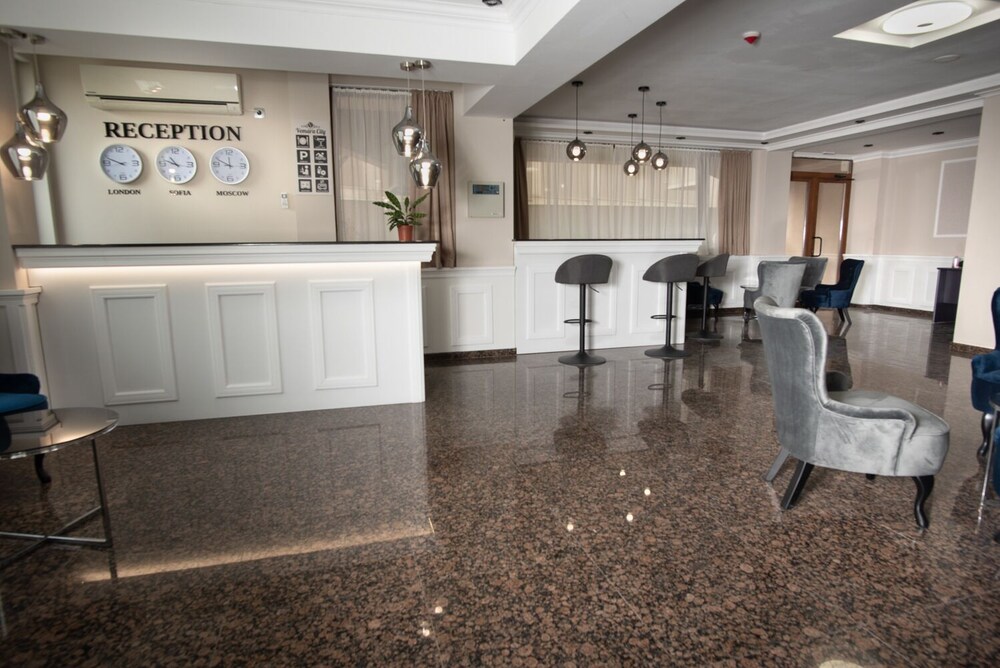 Vemara City Apart Hotel 60/68