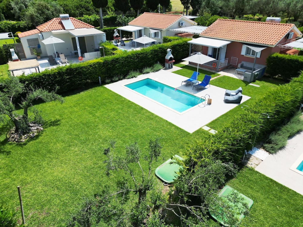 Cypress Garden Villas 35/50