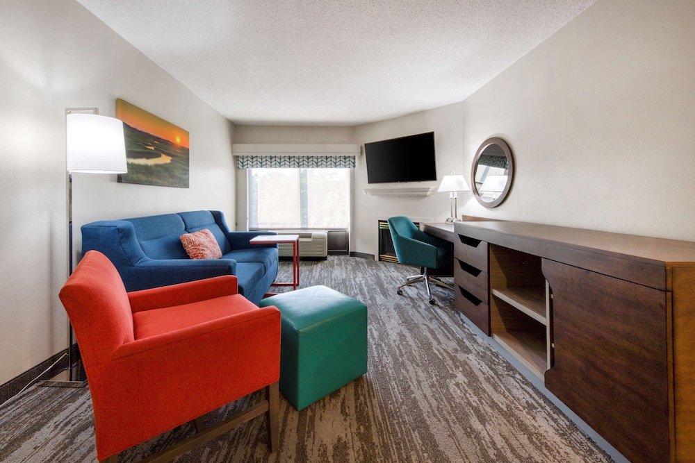 Hampton Inn And Suites Wilmington-Wrightsville Beach 40/74