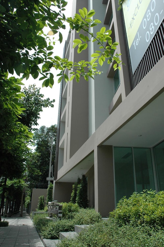 BANGKOK LIVING 5/39