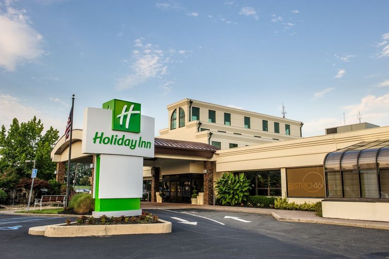 Holiday Inn Plainview-Long Island 6/79