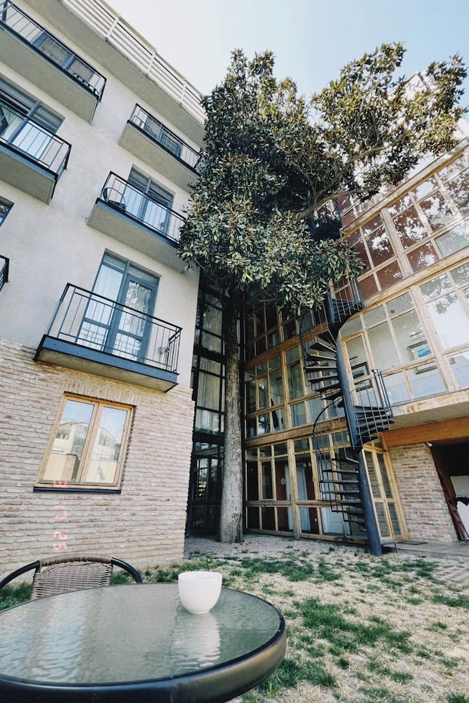 Hotel Magnolia 5/50