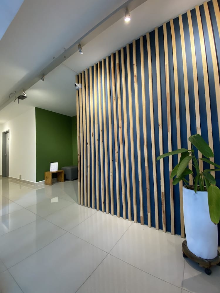 Ayenda 1224 Pixel House 8/53