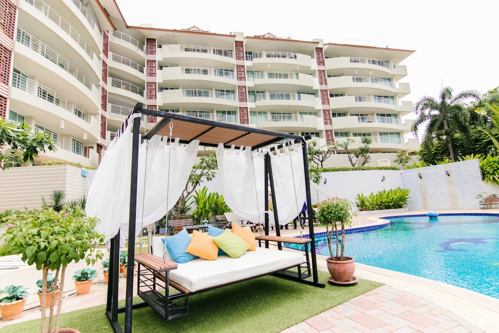 Searidge Hua Hin Resort 5/50