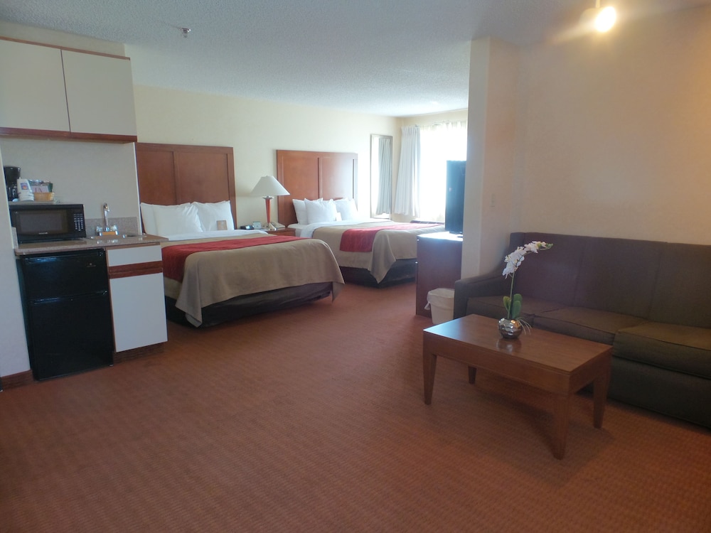 Comfort Inn Denver Southeast Area 26/34