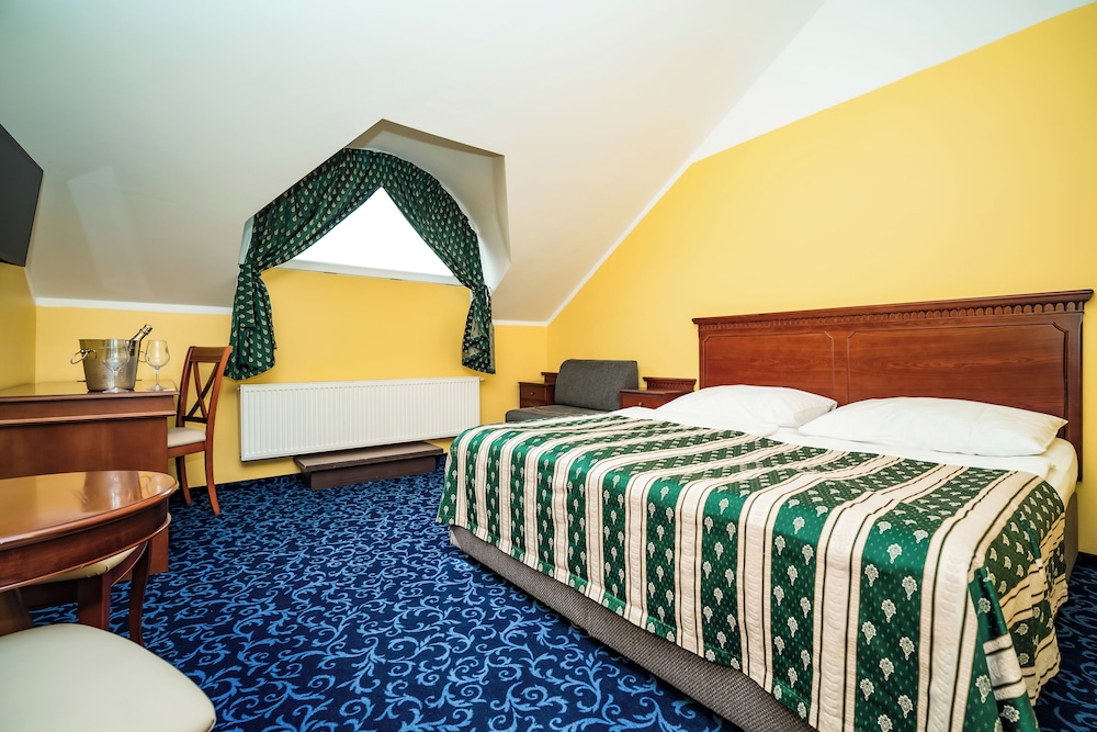 Hotel Otakar 19/50