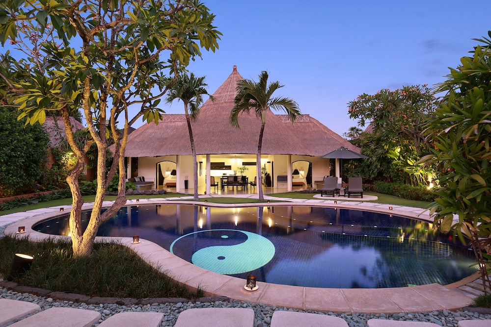 Impiana Private Villas Seminyak Hotel 5/44