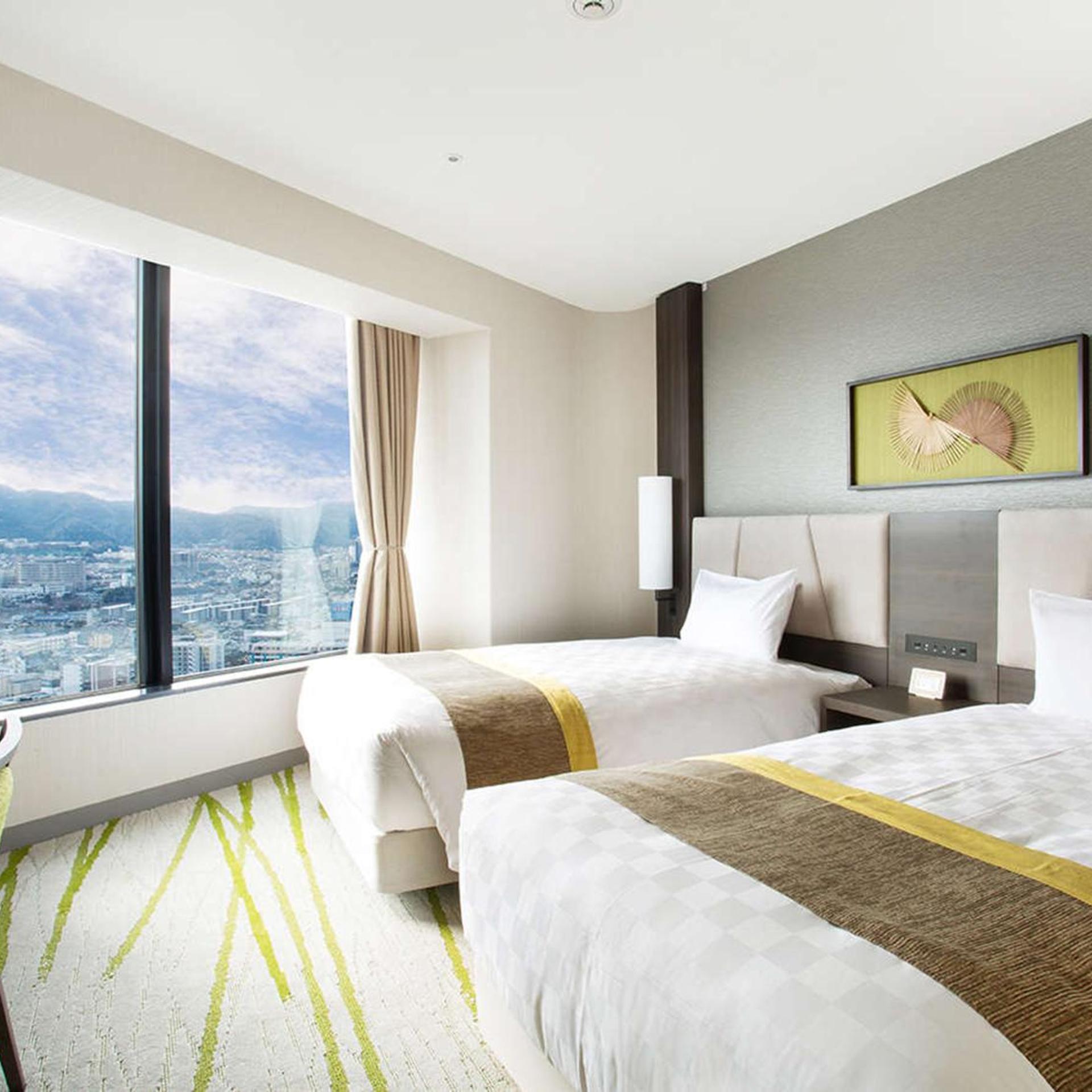 Executive, Suite, Pool Access