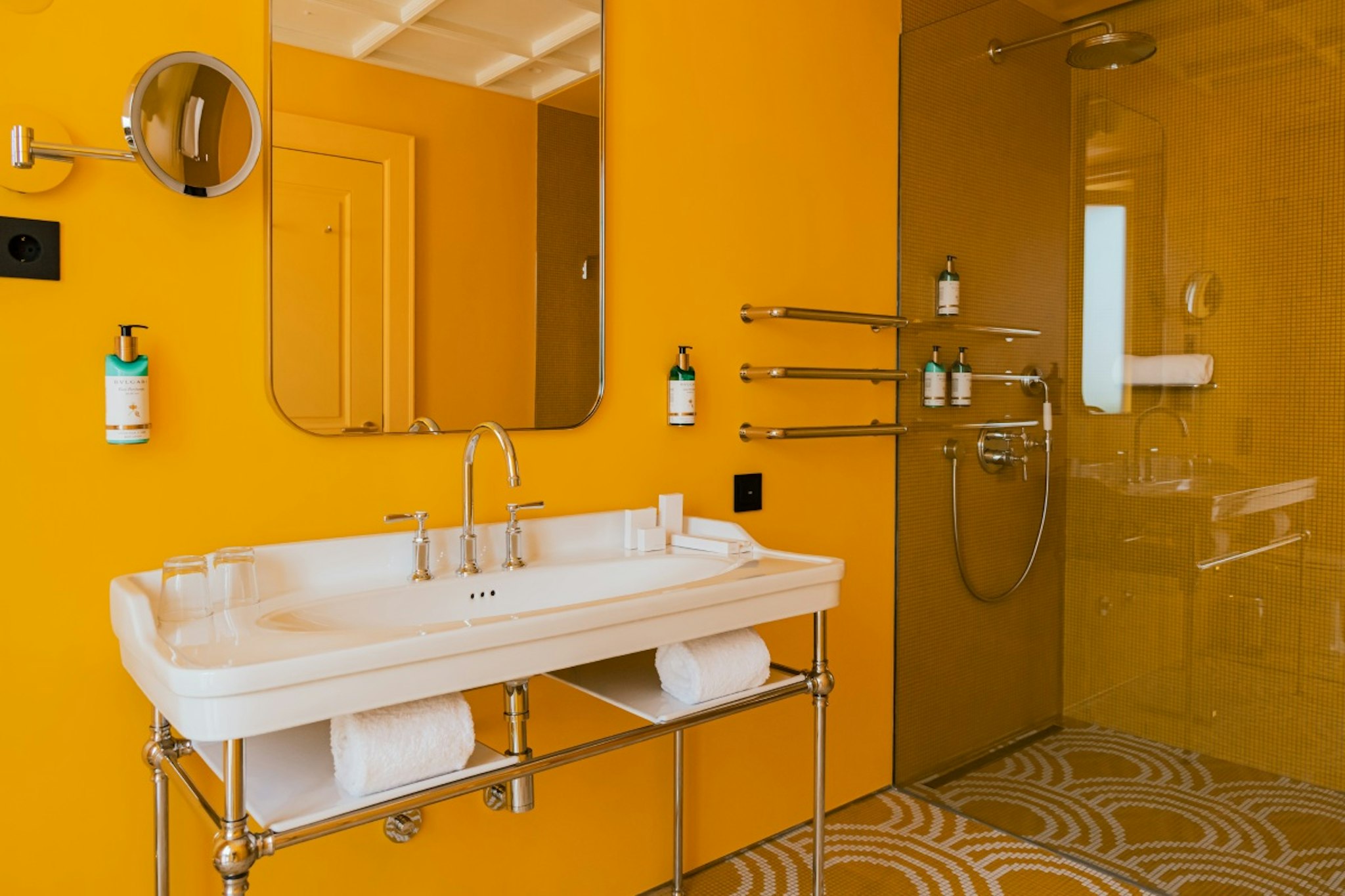 Art Legacy Hotel 25/26