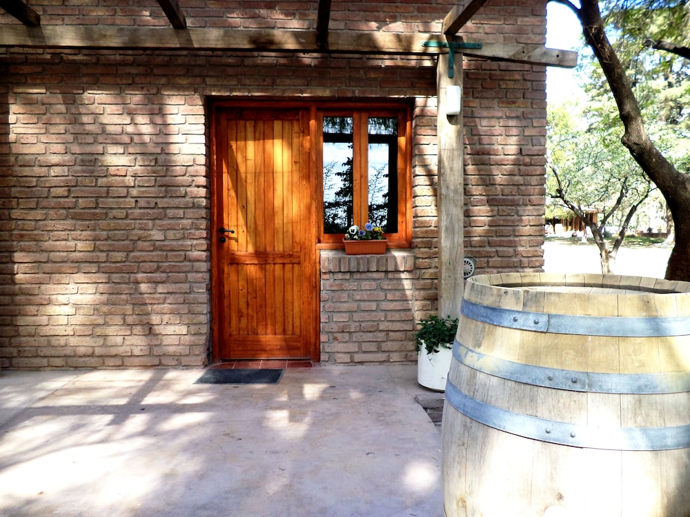 Lujan de Cuyo Bed and Breakfast 5/50