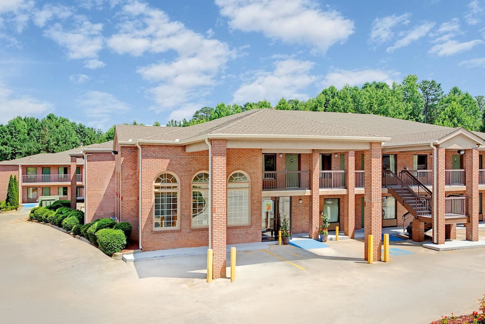 Super 8 by Wyndham Acworth/Atlanta Area GA 7/27
