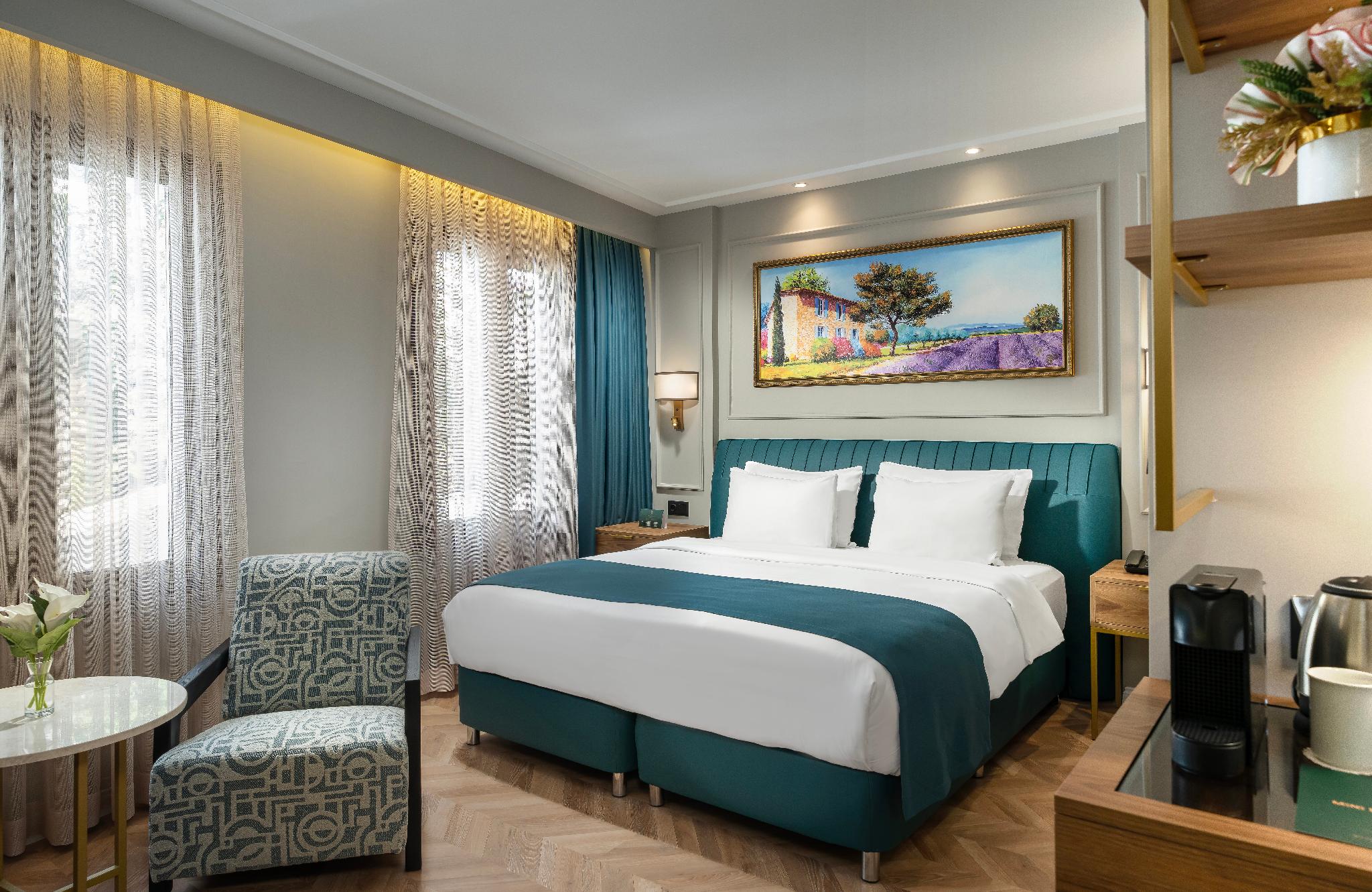 Garden, Deluxe, King Bed