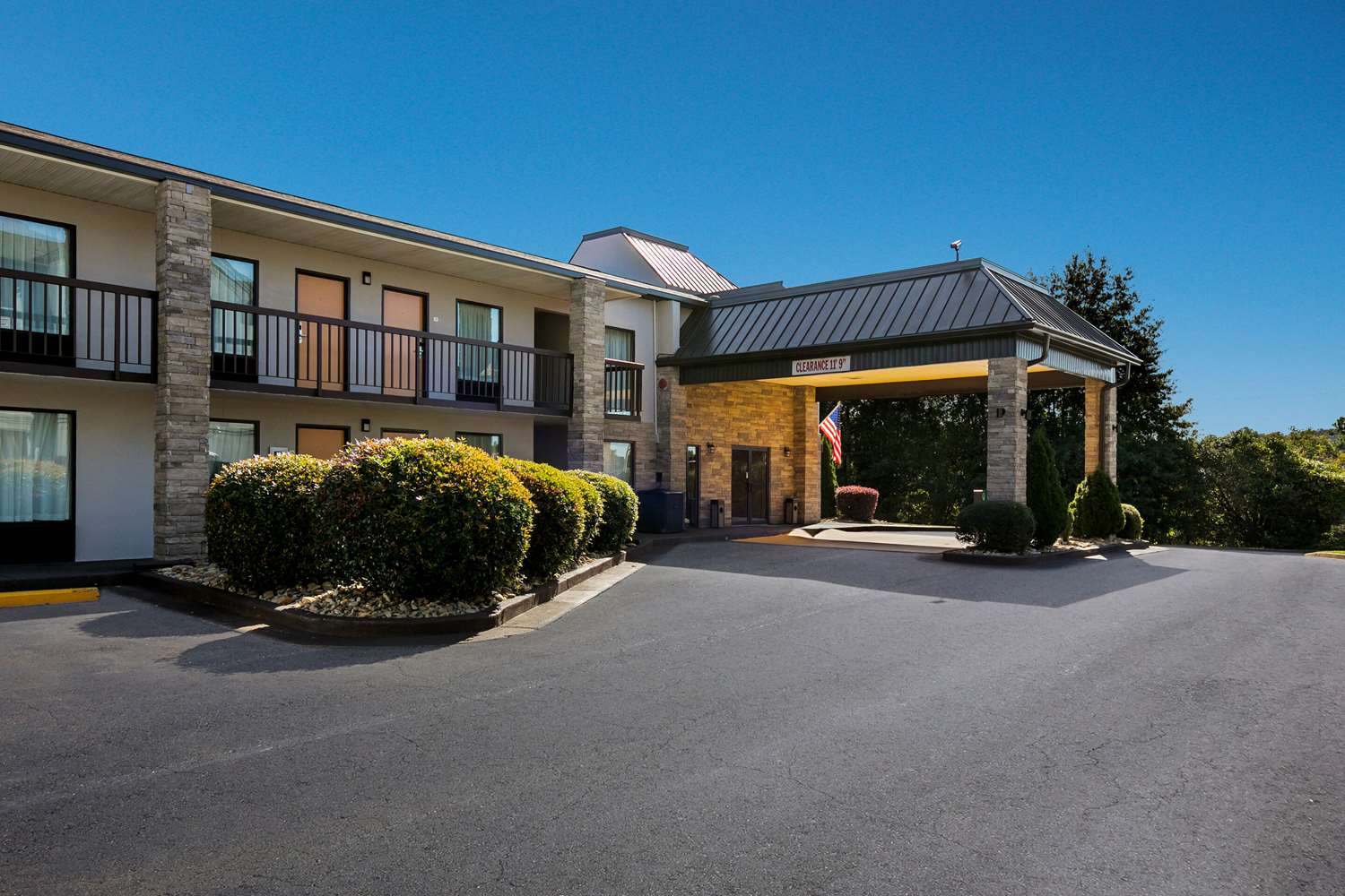 Quality Inn Commerce at I-85 12/16