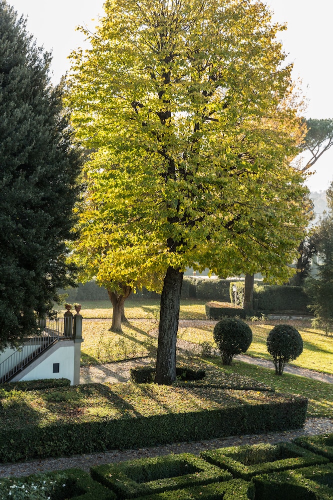 Villa Olmi Firenze 73/75