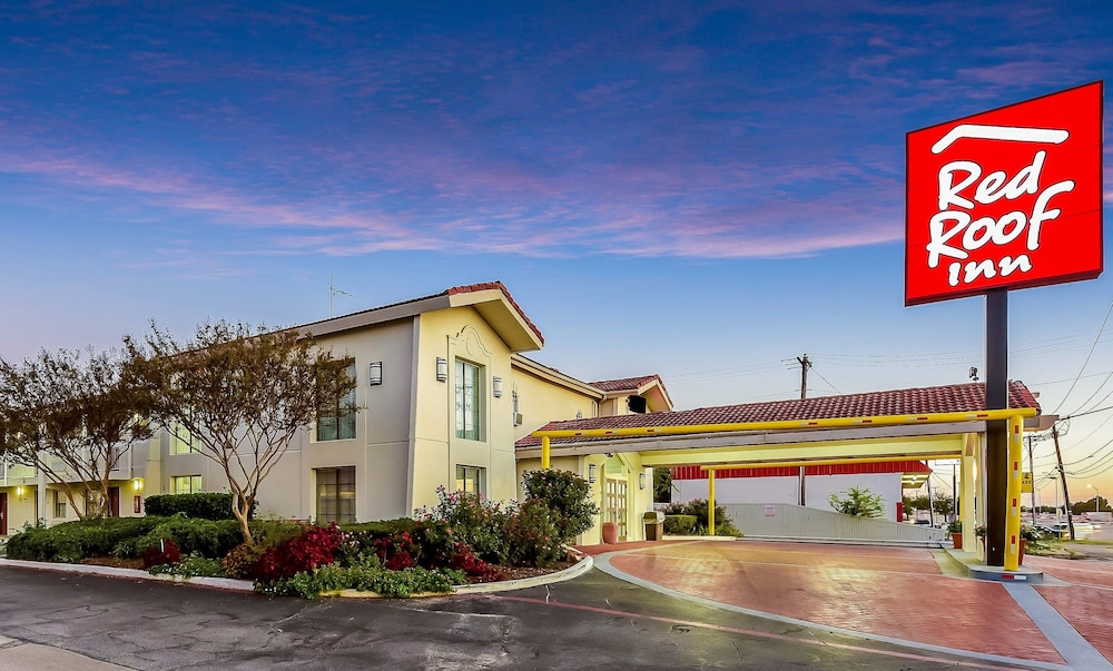 Red Roof Inn Plano 1/20