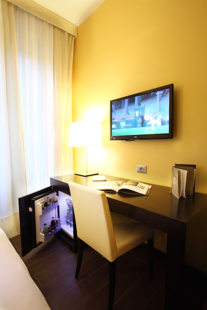 Starhotels Majestic 24/52