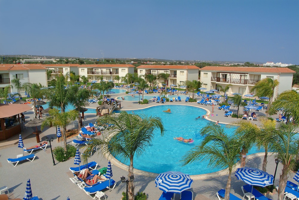 Tsokkos Paradise Village 35/61