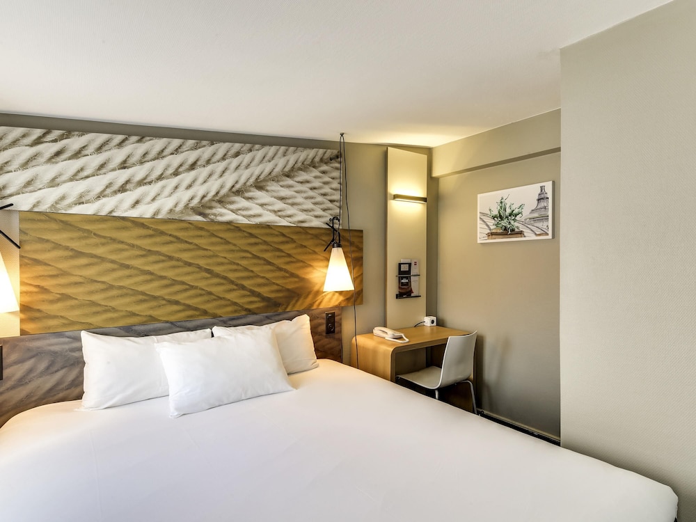 ibis Paris Grands Boulevards Opera 9th Hotel 8/63
