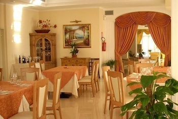 Albatres Palace Hotel 52/63