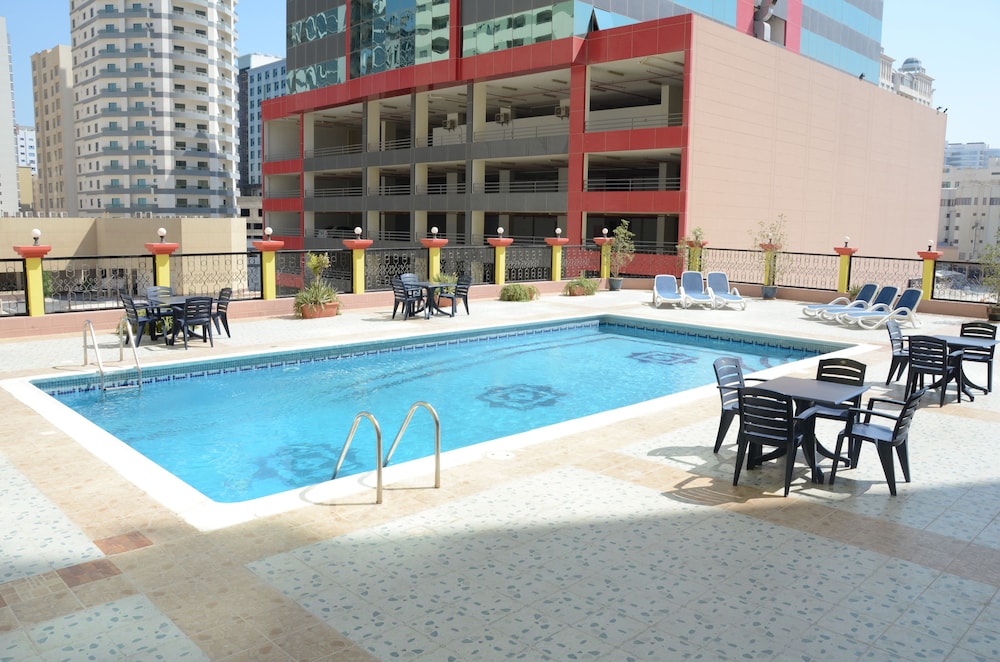 Pars International Hotel 53/58