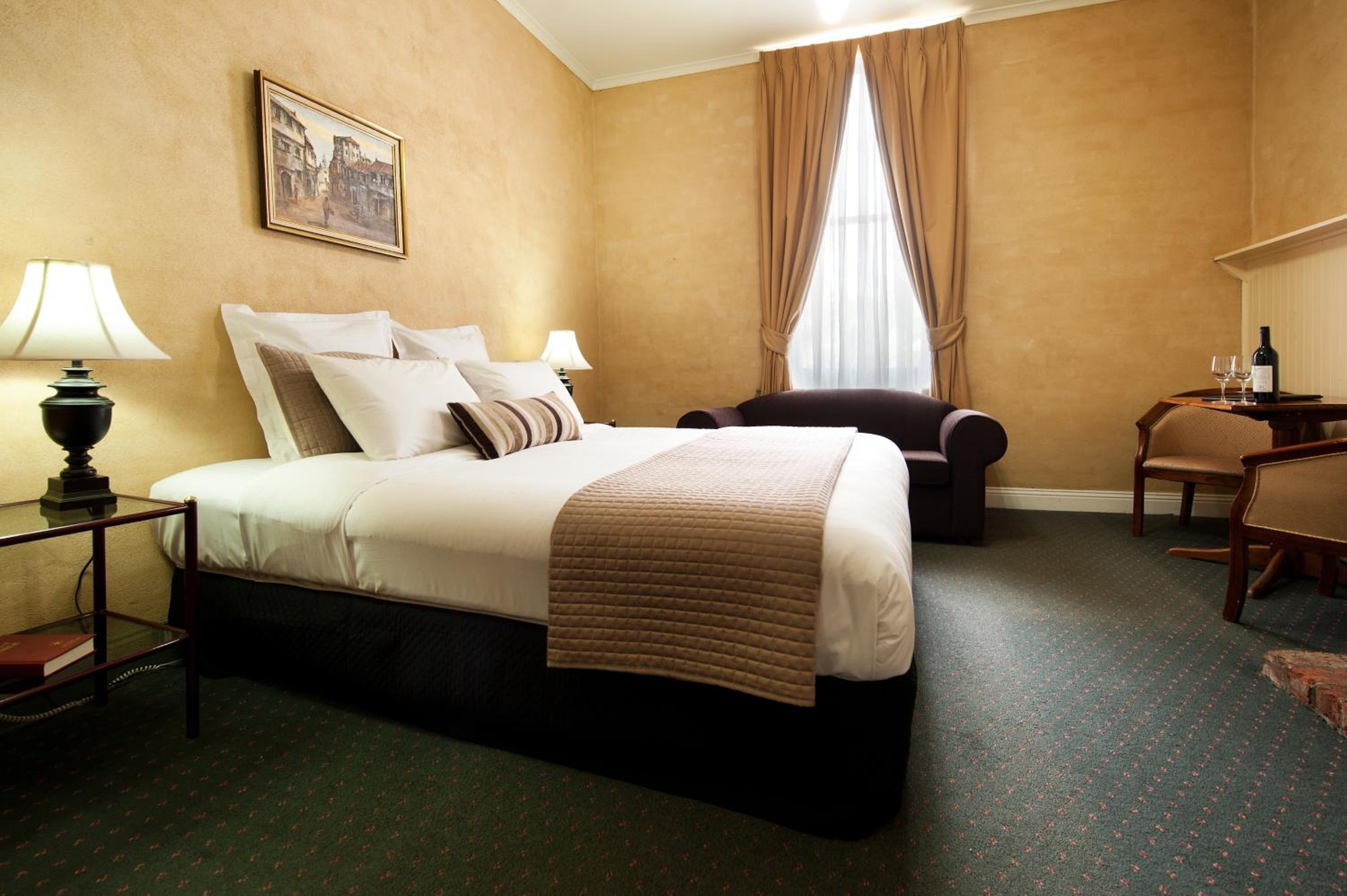 Room, King Bed