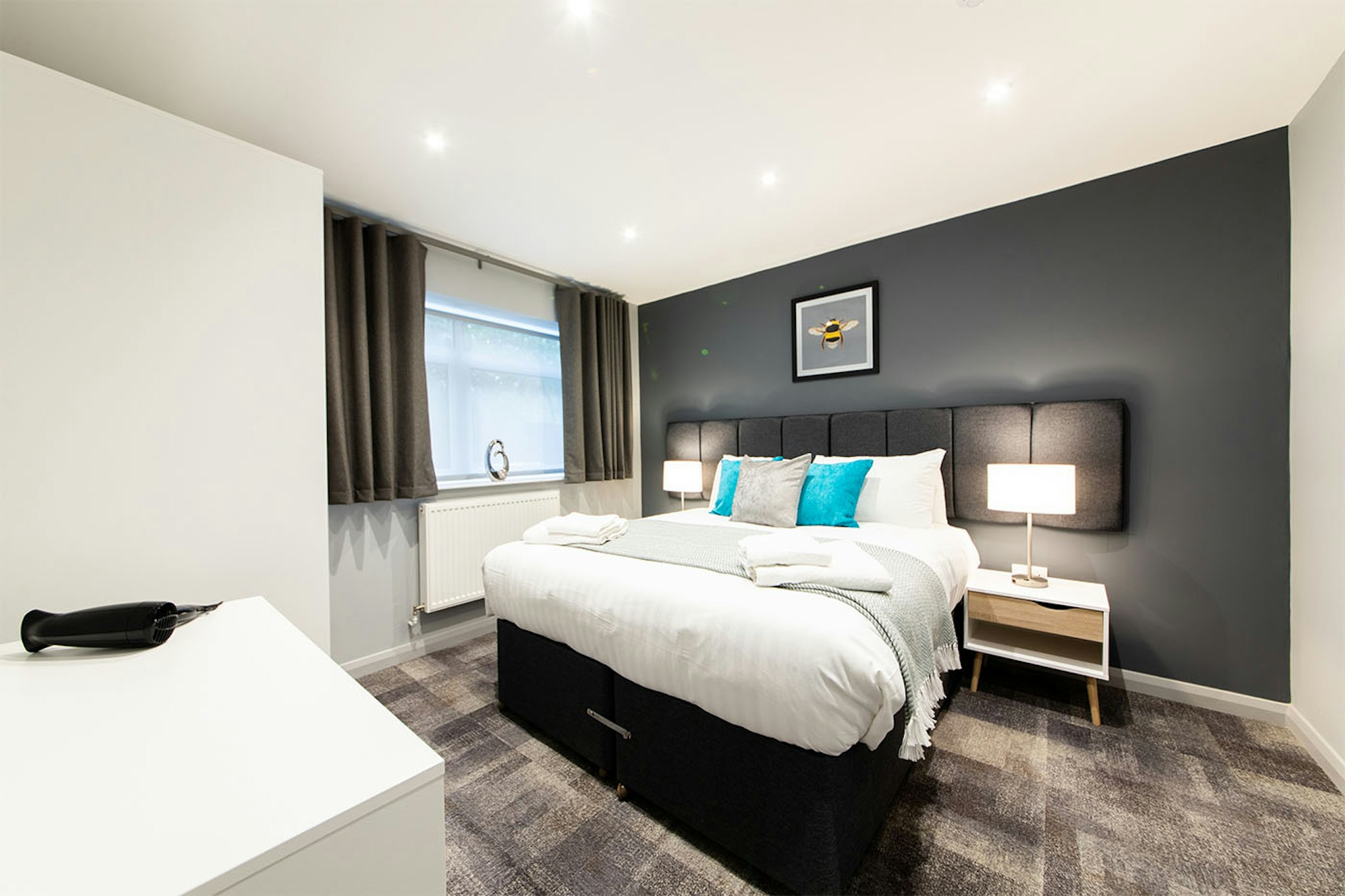 The Spires Serviced Apartments Cardiff 12/22