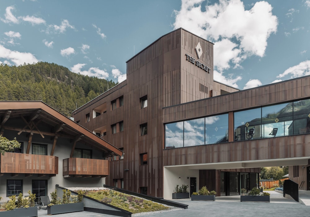 Hotel Castello Falkner 3/74
