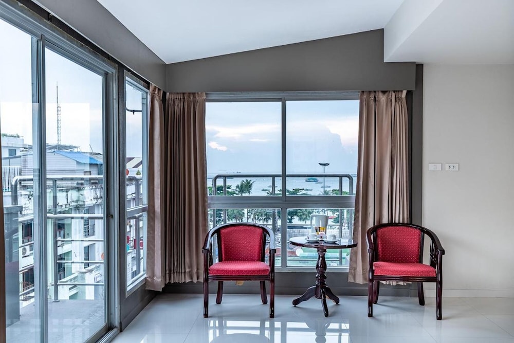 Eastiny Inn Hotel 25/32