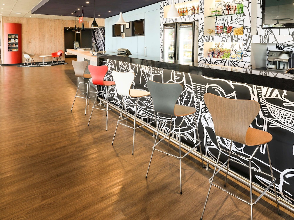Ibis Campo Grande 3/45
