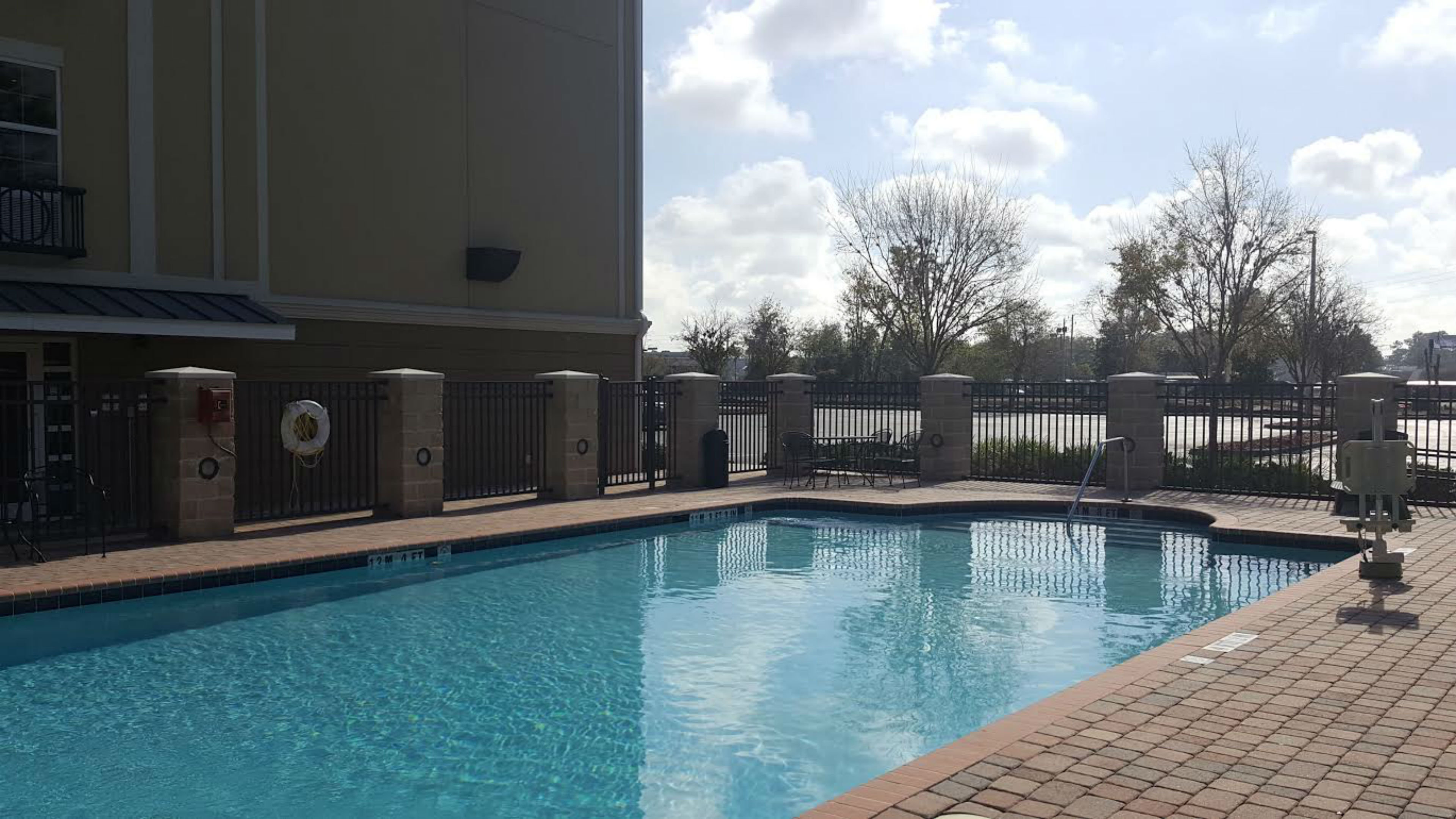 Holiday Inn Express Jacksonville East 6/39