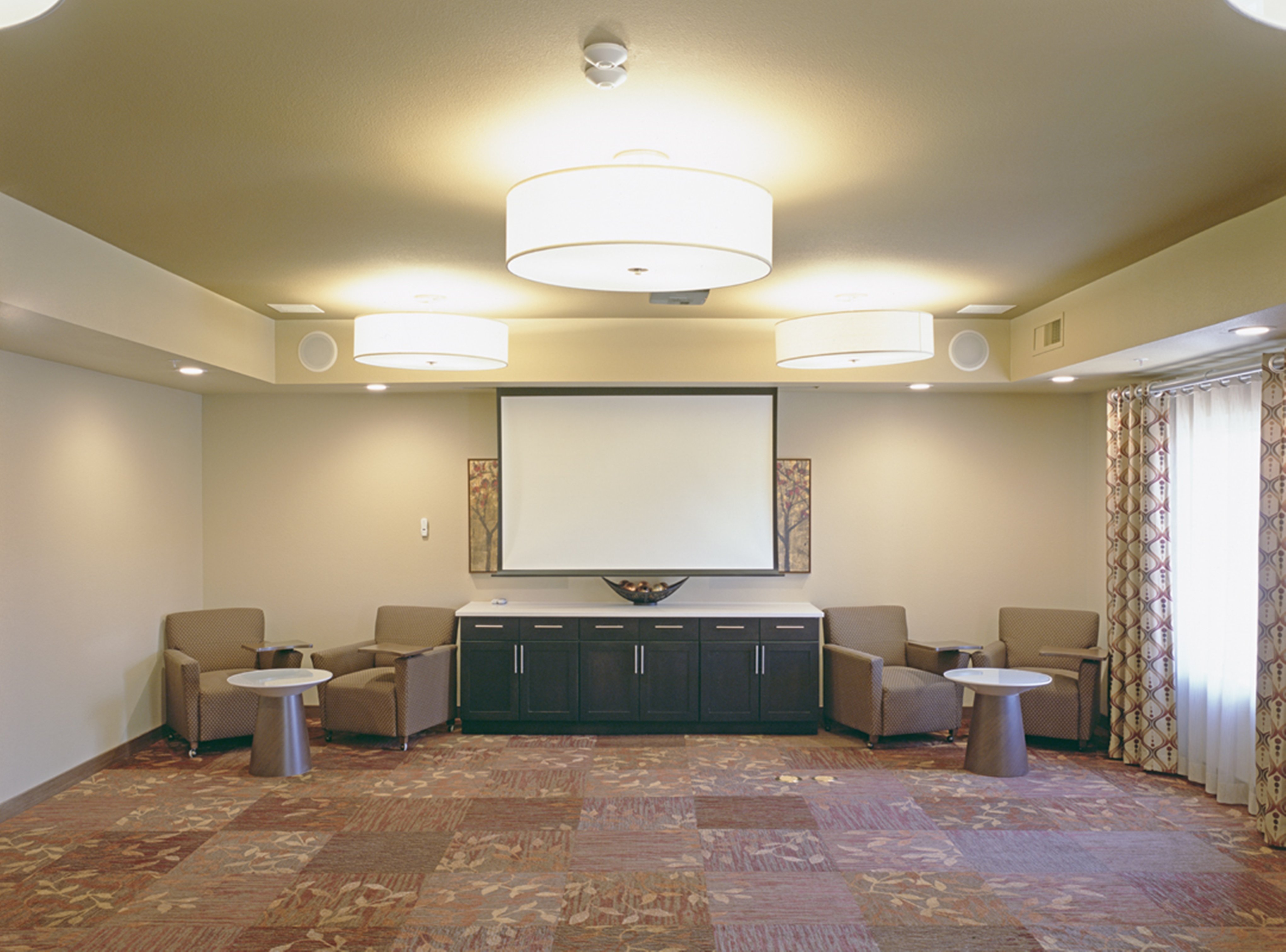 Candlewood Suites Fort Collins 8/39
