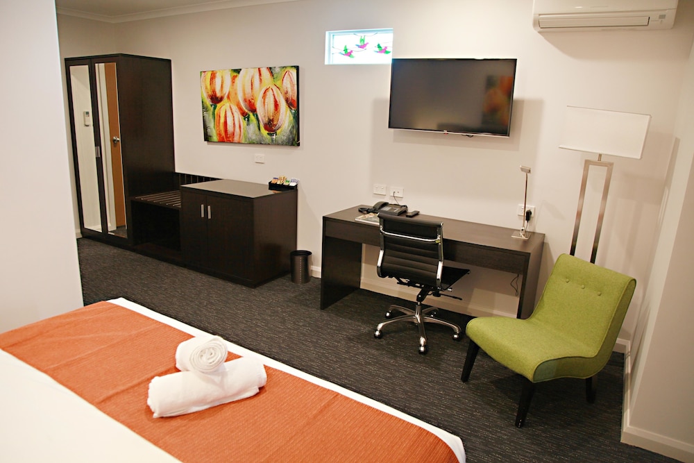 The Abbott Boutique Hotel 42/57