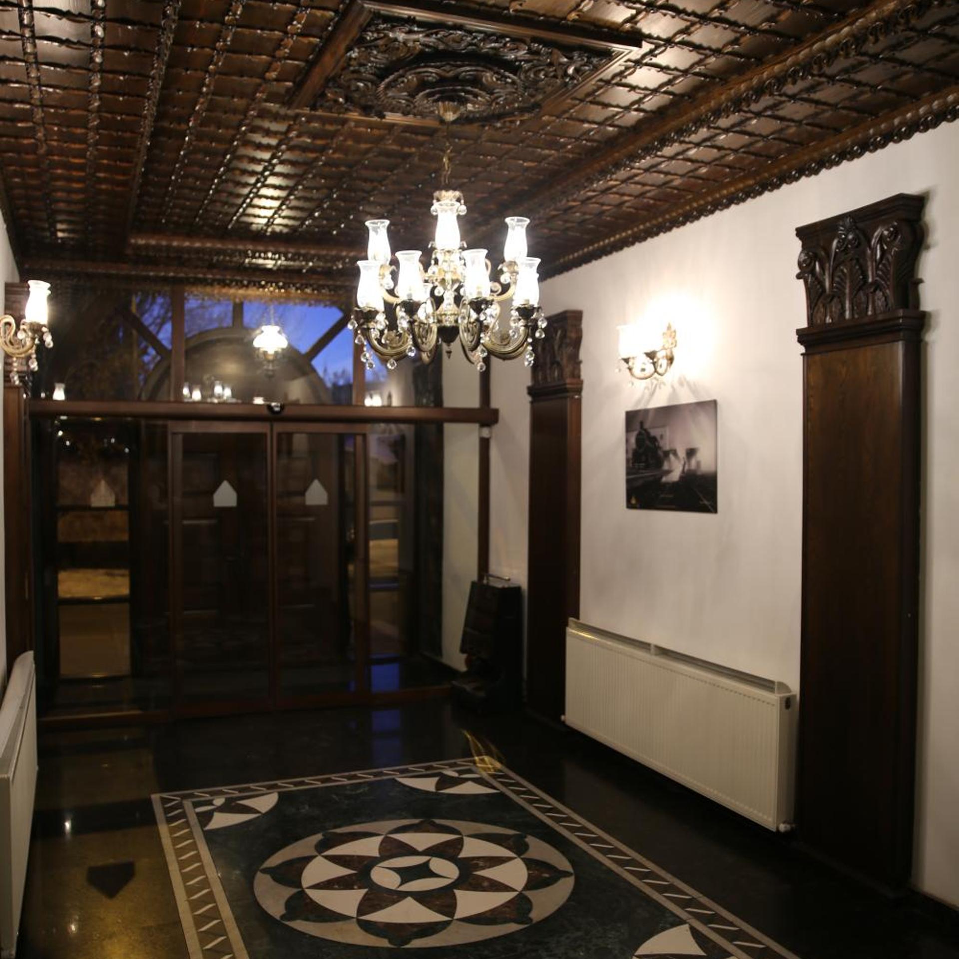 Cheltikov Hotel 8/45