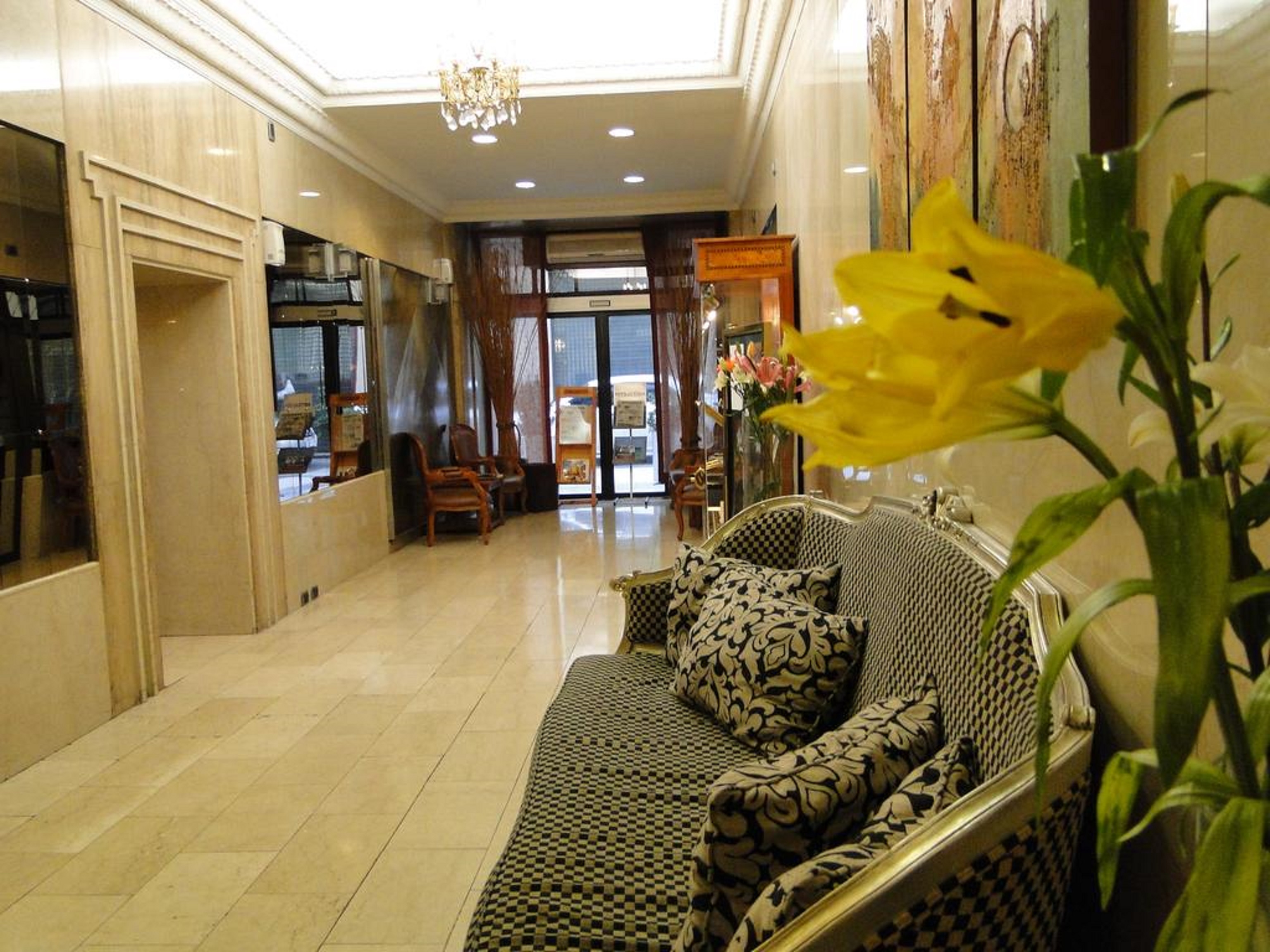 lounge